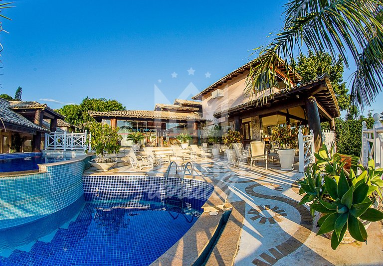 Casa com Vista Espetacular na Praia da Ferradura