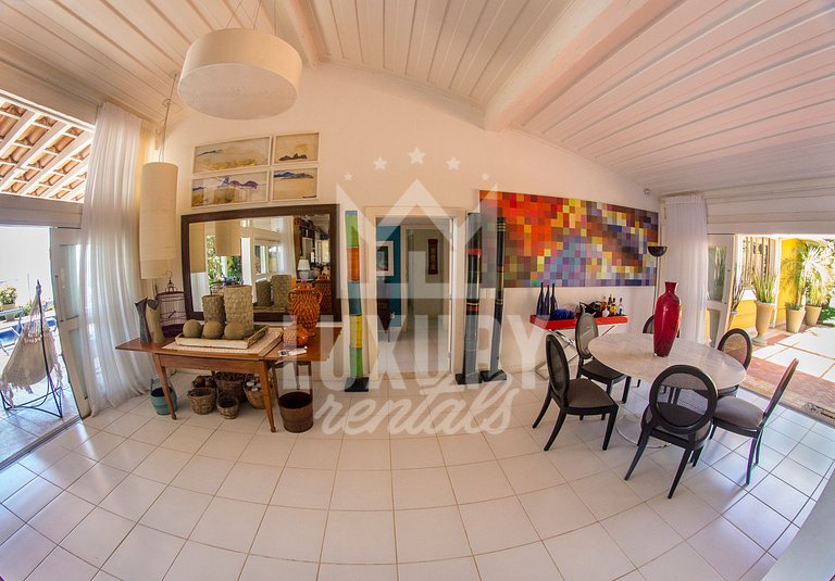 Deslumbrante Casa em Frente a Praia de Manguinhos