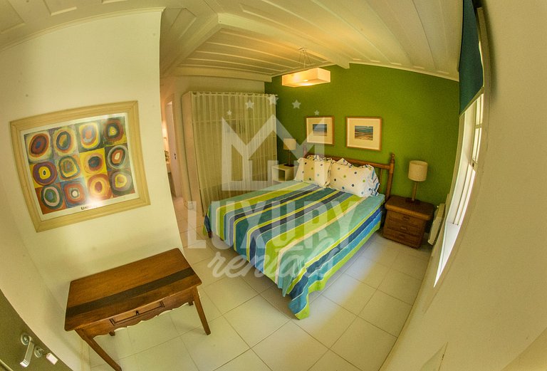 Deslumbrante Casa em Frente a Praia de Manguinhos