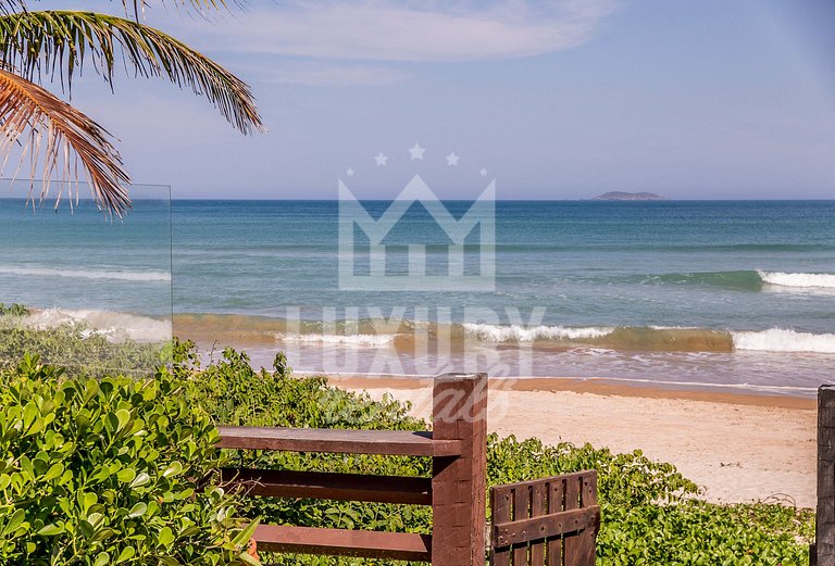 Linda Casa em Condomínio Pé na Areia de Geribá Por Luxury Re