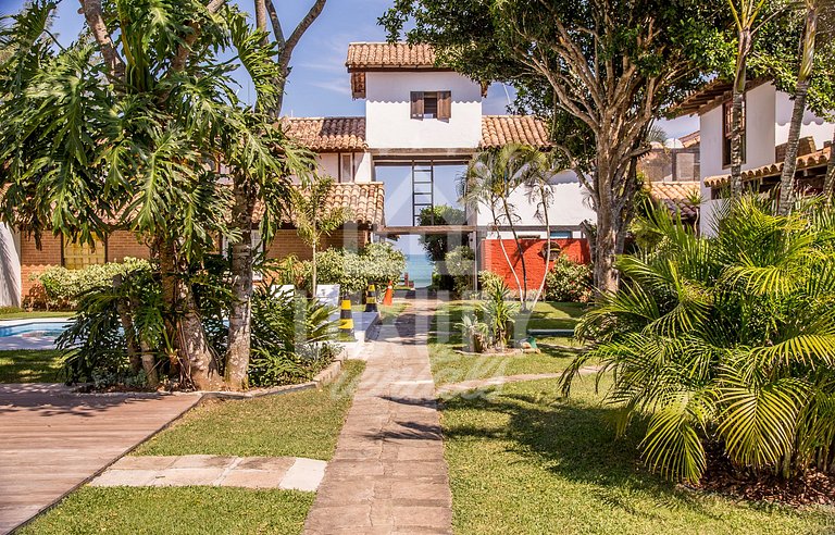 Linda Casa em Condomínio Pé na Areia de Geribá Por Luxury Re