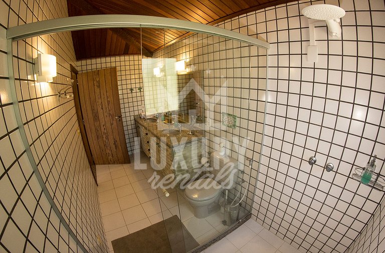 Sete Suítes Vista de Tirar o Fôlego Luxury Rentals