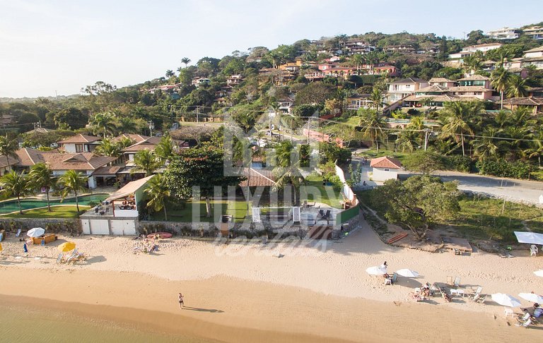 Mansão Pé na Areia da Praia da Ferradura