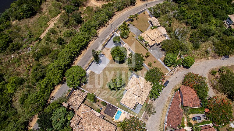 Charmosa Casa próxima à Praia da Ferradura