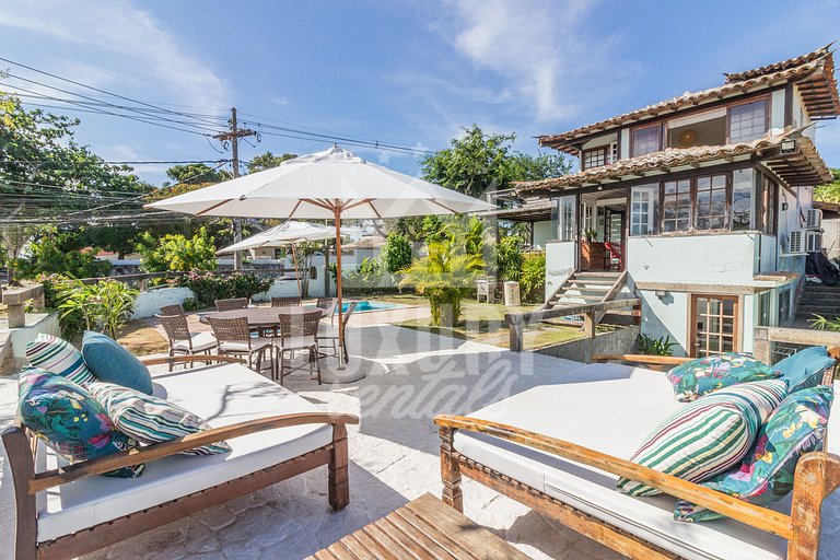 Casa com Vista Incrível quatro Suítes Prx a Geriba