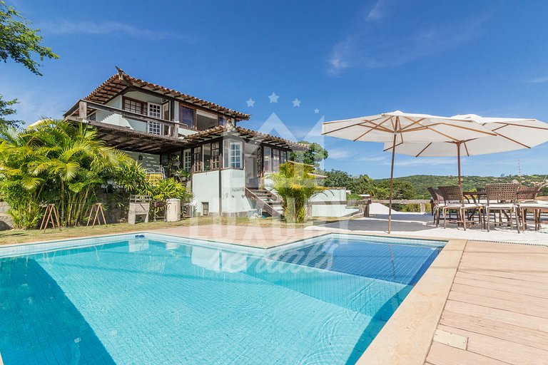 Casa com Vista Incrível quatro Suítes Prx a Geriba