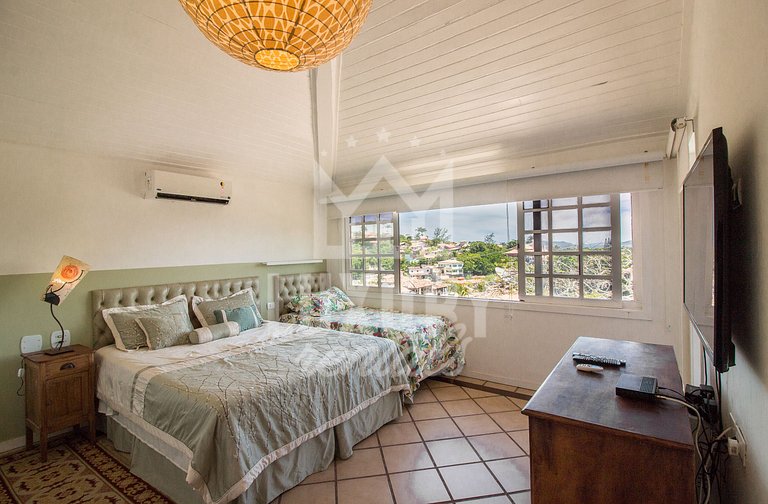 Casa com Vista Incrível quatro Suítes Prx a Geriba