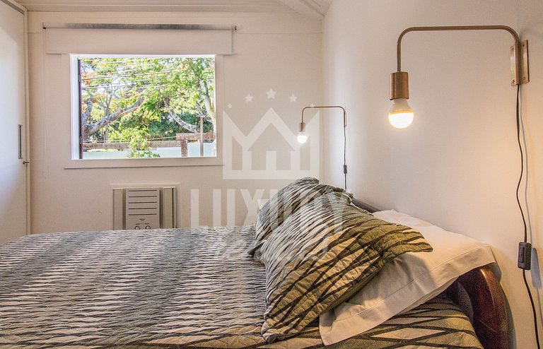 Casa com Vista Incrível quatro Suítes Prx a Geriba