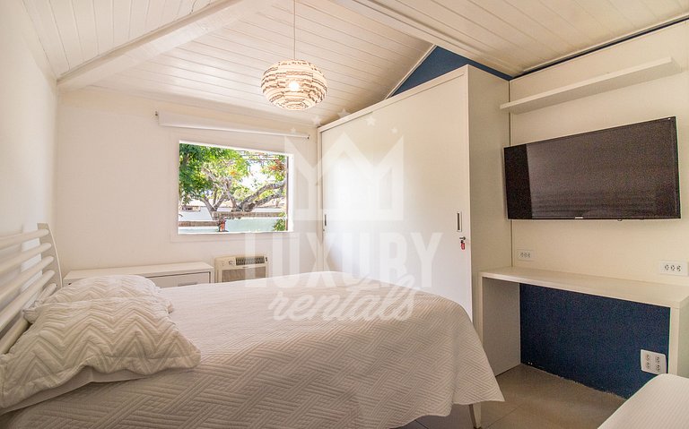 Casa com Vista Incrível quatro Suítes Prx a Geriba