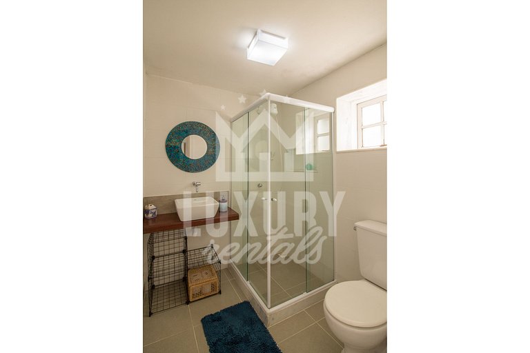 Casa com Vista Incrível quatro Suítes Prx a Geriba