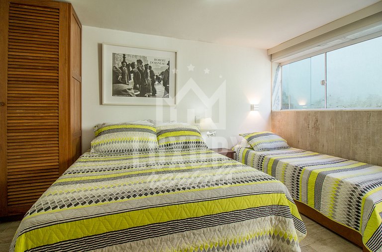 Casa com Vista Incrível quatro Suítes Prx a Geriba