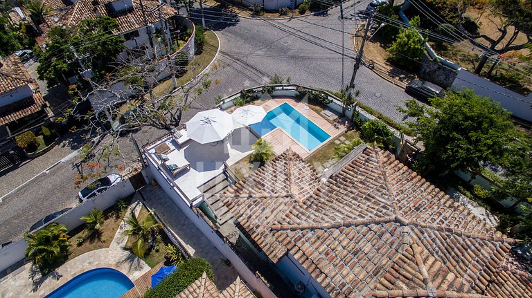 Casa com Vista Incrível quatro Suítes Prx a Geriba