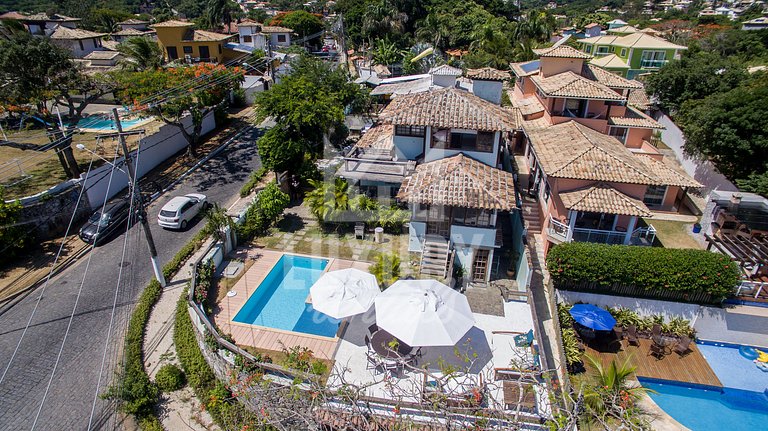 Casa com Vista Incrível quatro Suítes Prx a Geriba