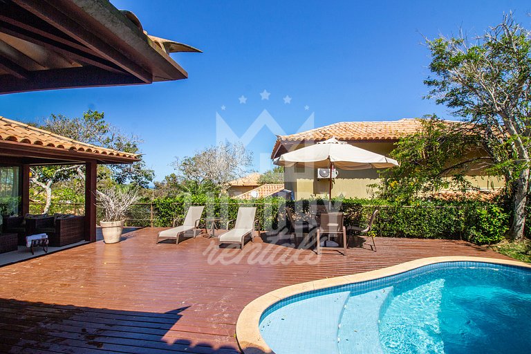 Casa em Condomínio a 1min da Praia do Forno
