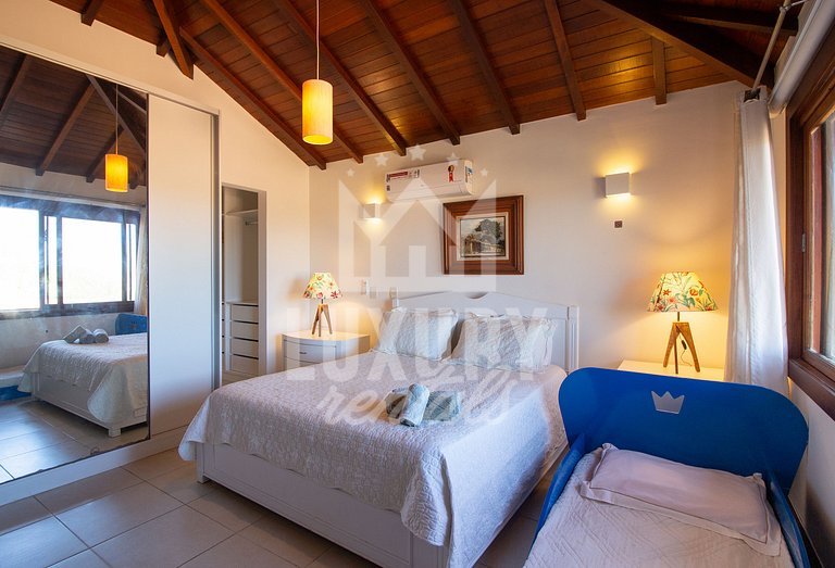 Casa em Condomínio a 1min da Praia do Forno