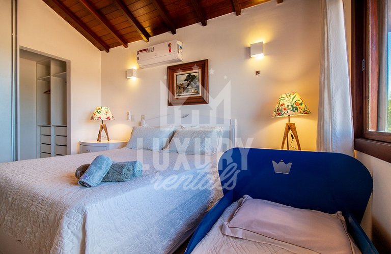 Casa em Condomínio a 1min da Praia do Forno