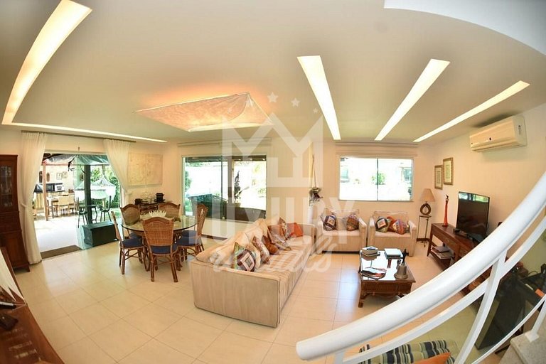 Excelente Casa em Condomínio na Praia de Geribá