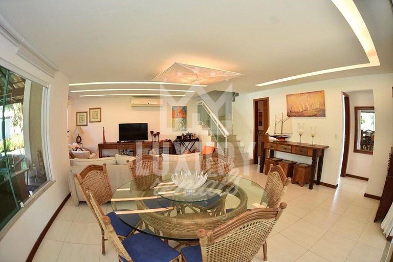 Excelente Casa em Condomínio na Praia de Geribá