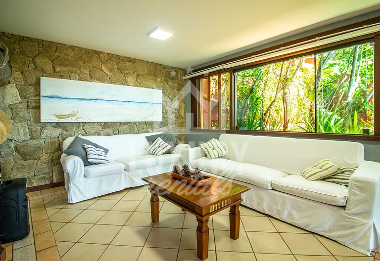 Casa Completa, Cinco Quartos, Piscina e Churrasqueira em Ger