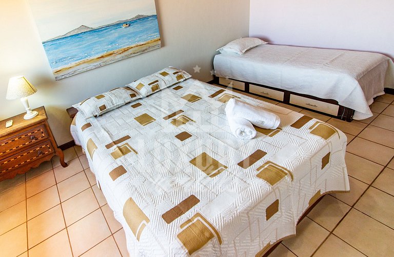 Casa Completa, Cinco Quartos, Piscina e Churrasqueira em Ger