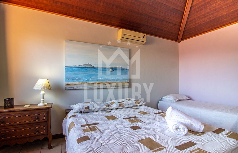 Casa Completa, Cinco Quartos, Piscina e Churrasqueira em Ger