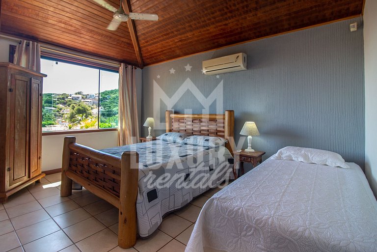 Casa Completa, Cinco Quartos, Piscina e Churrasqueira em Ger