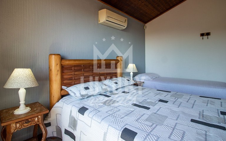 Casa Completa, Cinco Quartos, Piscina e Churrasqueira em Ger