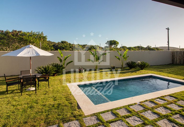 Casa Moderna e Luxuosa com Quatro Suítes Próx a Rua das Pedr
