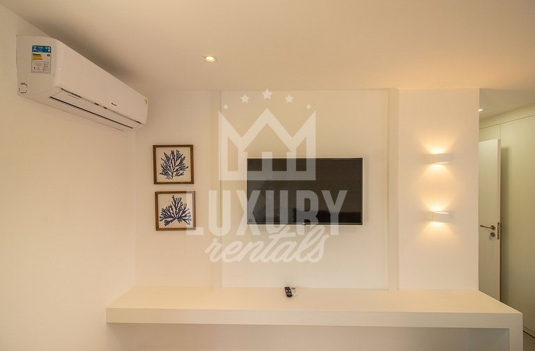 Casa Moderna e Luxuosa com Quatro Suítes Próx a Rua das Pedr