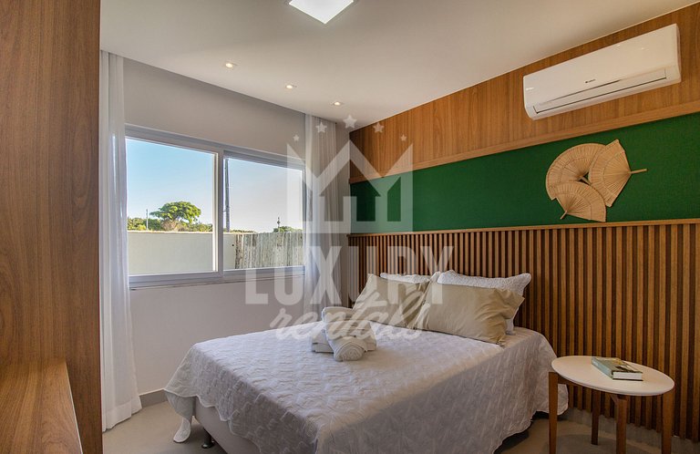 Casa Moderna e Luxuosa com Quatro Suítes Próx a Rua das Pedr