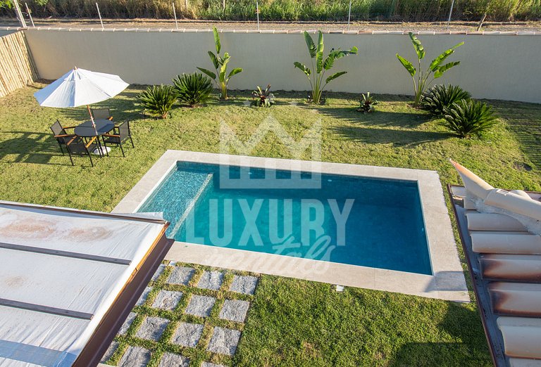 Casa Moderna e Luxuosa com Quatro Suítes Próx a Rua das Pedr