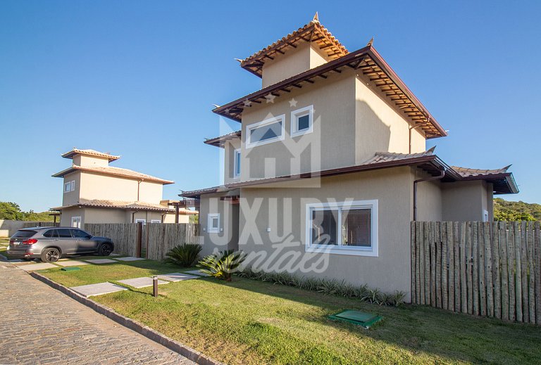 Casa Moderna e Luxuosa com Quatro Suítes Próx a Rua das Pedr
