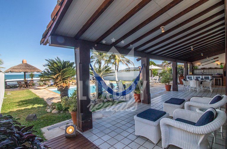 Paraíso Pé na Areia de Geribá com Cinco Suítes Por Luxury Re