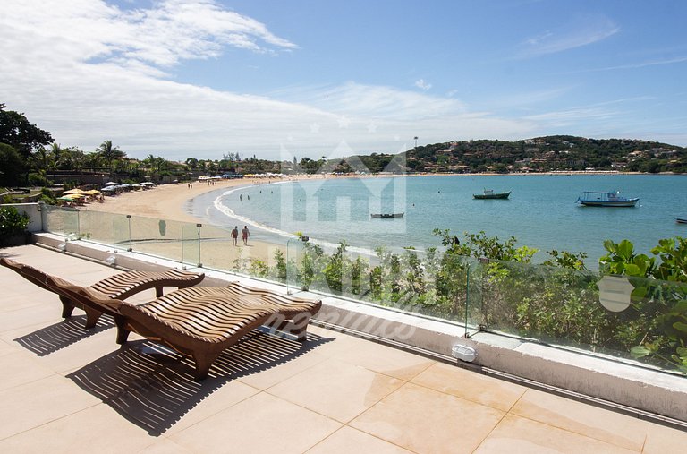 Mansão Pé na Areia da Ferradura Por Luxury Rentals