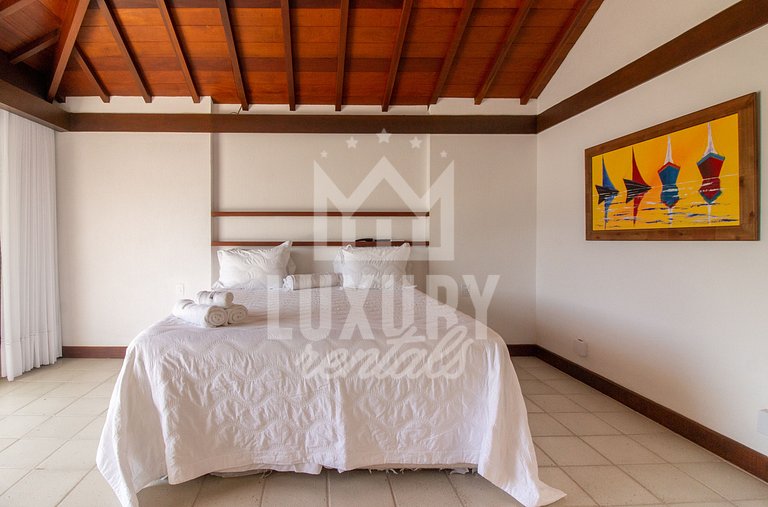 Mansão Pé na Areia da Ferradura Por Luxury Rentals