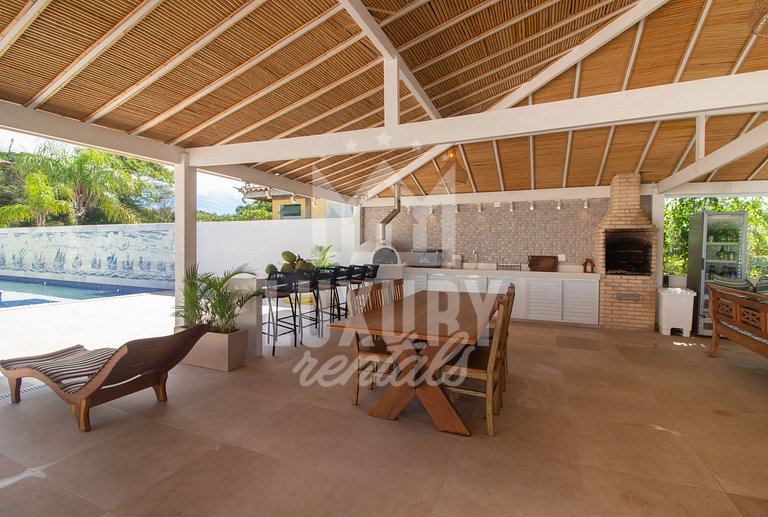 Mansão Pé na Areia da Ferradura Por Luxury Rentals