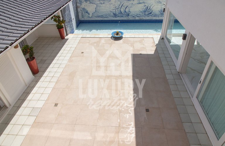 Mansão Pé na Areia da Ferradura Por Luxury Rentals