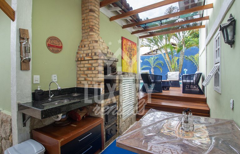 Bela Casa próximo a Praia de Manguinhos Por Luxury Rentals