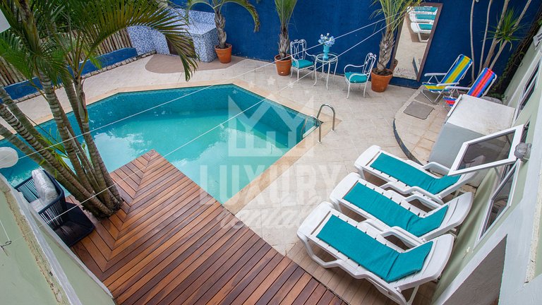 Bela Casa próximo a Praia de Manguinhos Por Luxury Rentals