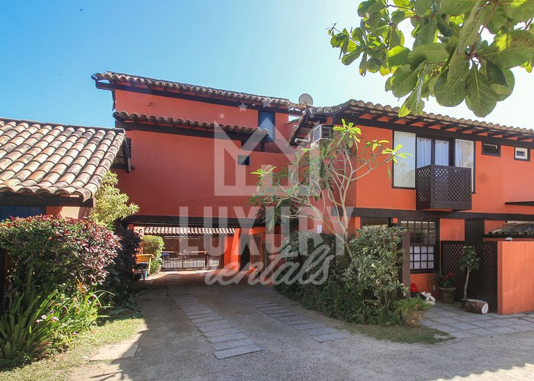 Casa em Condomínio Beira Mar por Luxury Rentals