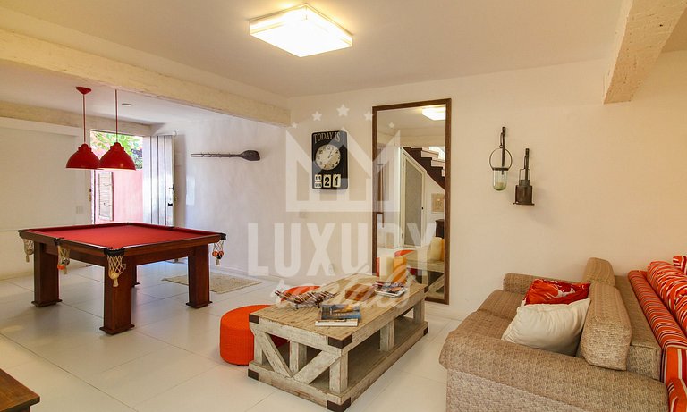 Casa em Condomínio Beira Mar por Luxury Rentals