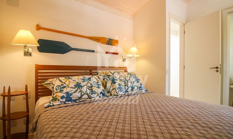 Casa em Condomínio Beira Mar por Luxury Rentals