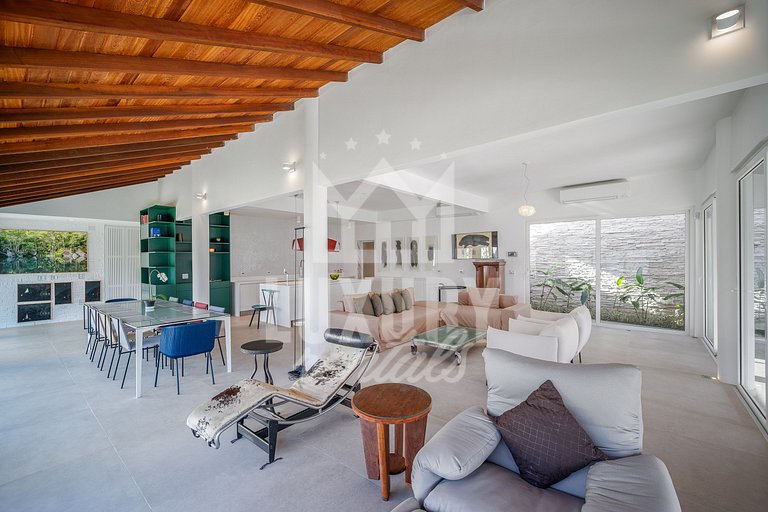 Mansão de Cinco Suítes próximo a Praia de Geribá por Luxury