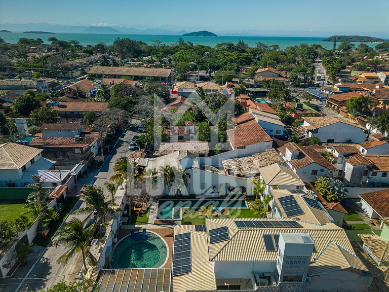 Mansão de Cinco Suítes próximo a Praia de Geribá por Luxury