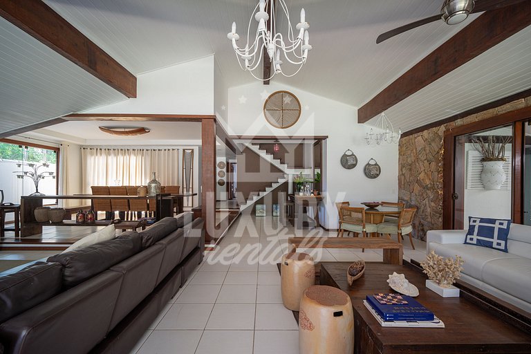Casa com Cinco Suítes em Geribá por Luxury Rentals