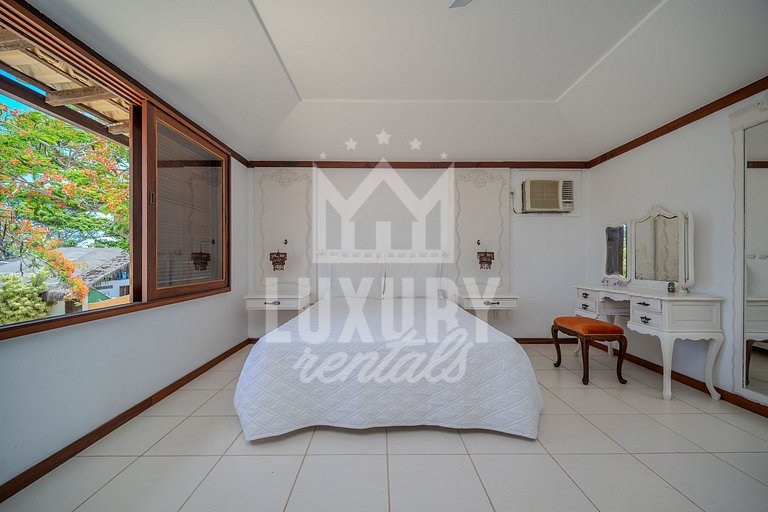 Casa com Cinco Suítes em Geribá por Luxury Rentals