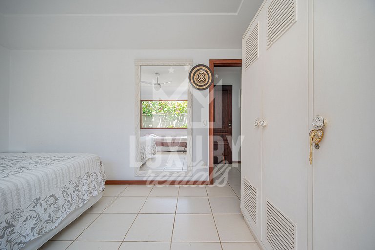 Casa com Cinco Suítes em Geribá por Luxury Rentals