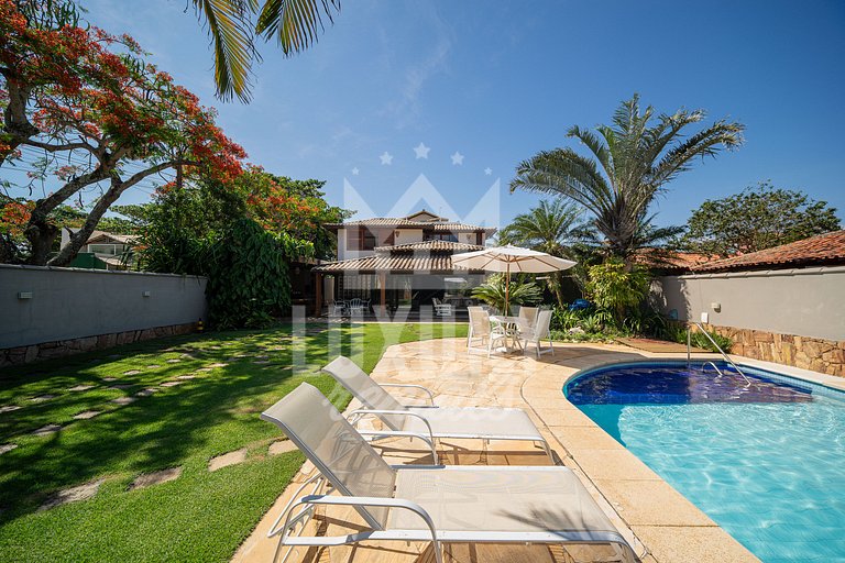 Casa com Cinco Suítes em Geribá por Luxury Rentals
