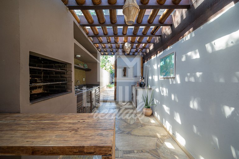 Casa com Cinco Suítes em Geribá por Luxury Rentals