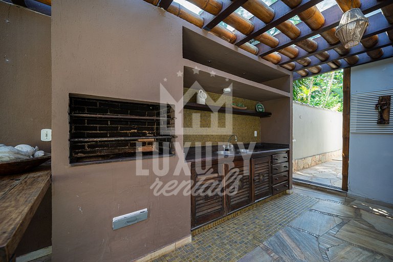 Casa com Cinco Suítes em Geribá por Luxury Rentals